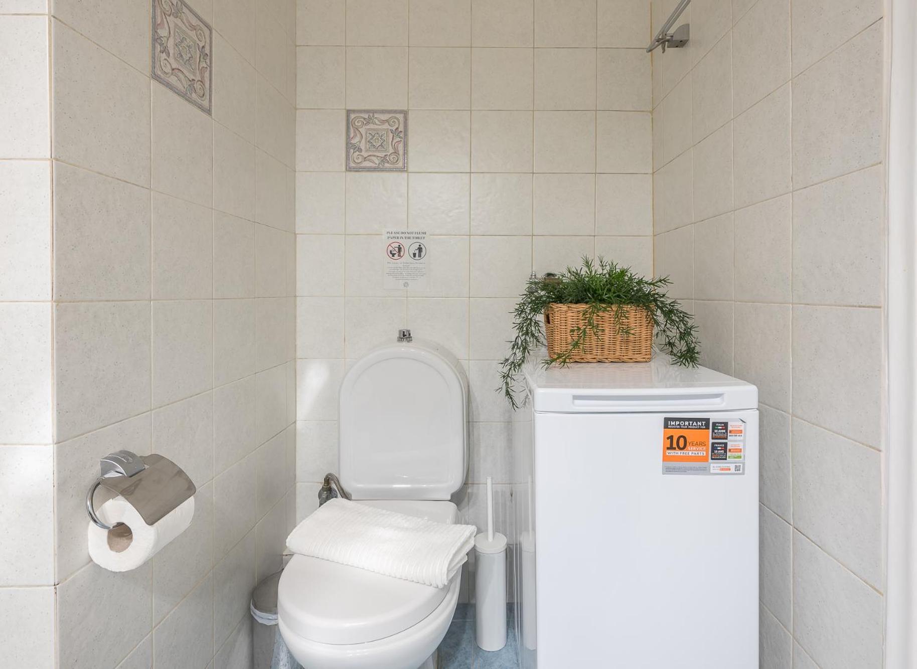 Spacious 2Bds Apt With Acropolis View In Center Athens Exterior photo